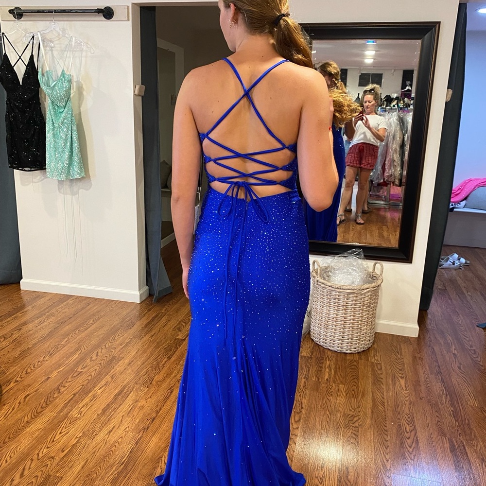 Elegant Blue Maxi Dress with Strappy Back